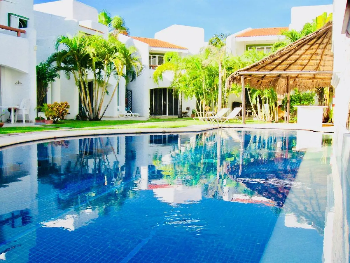 Gorgeous 11 People Comfort Villa With Pool Playacar Phase 2 Playa del Carmen