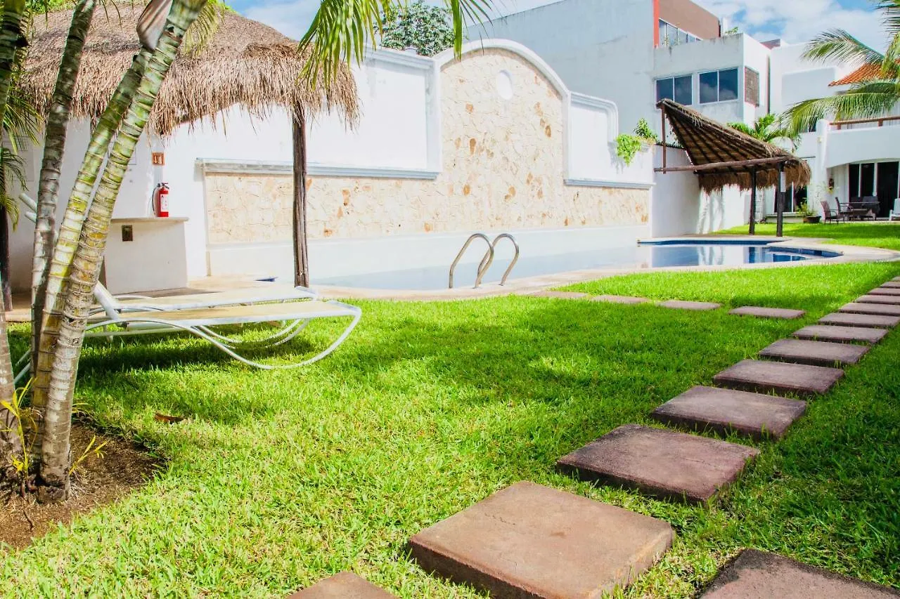Gorgeous 11 People Comfort Villa With Pool Playacar Phase 2 Playa del Carmen