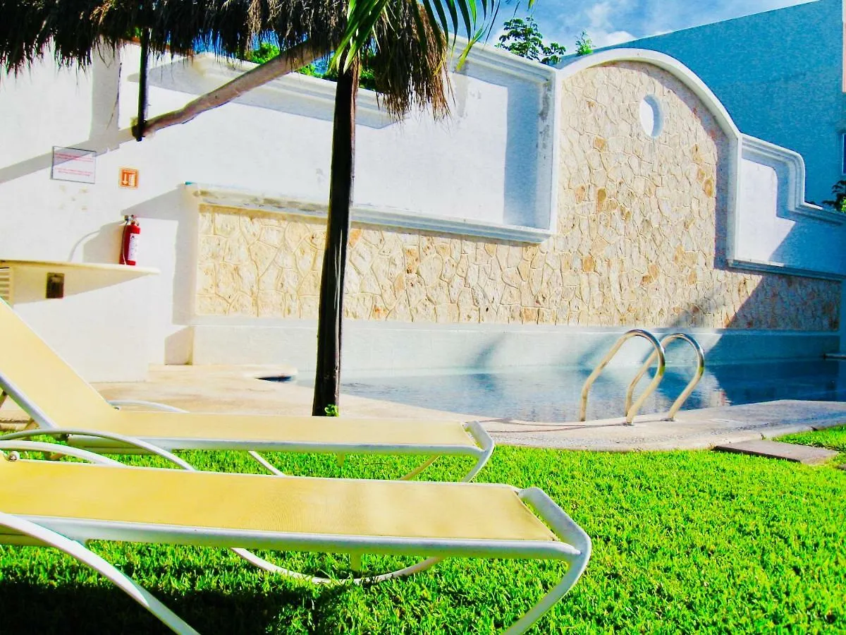 Gorgeous 11 People Comfort Villa With Pool Playacar Phase 2 Playa del Carmen Mexique